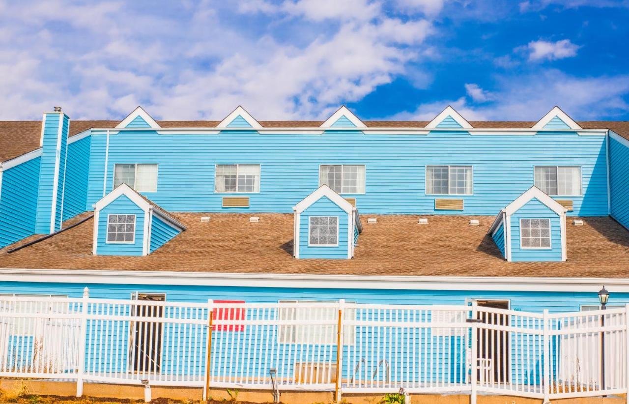 Cozy House Inn & Suites By Marifah Williamsburg Exterior foto