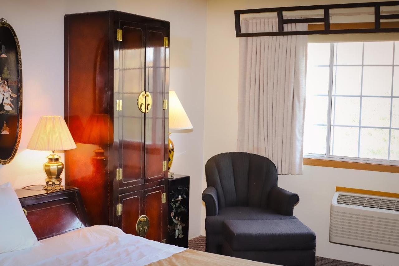 Cozy House Inn & Suites By Marifah Williamsburg Exterior foto