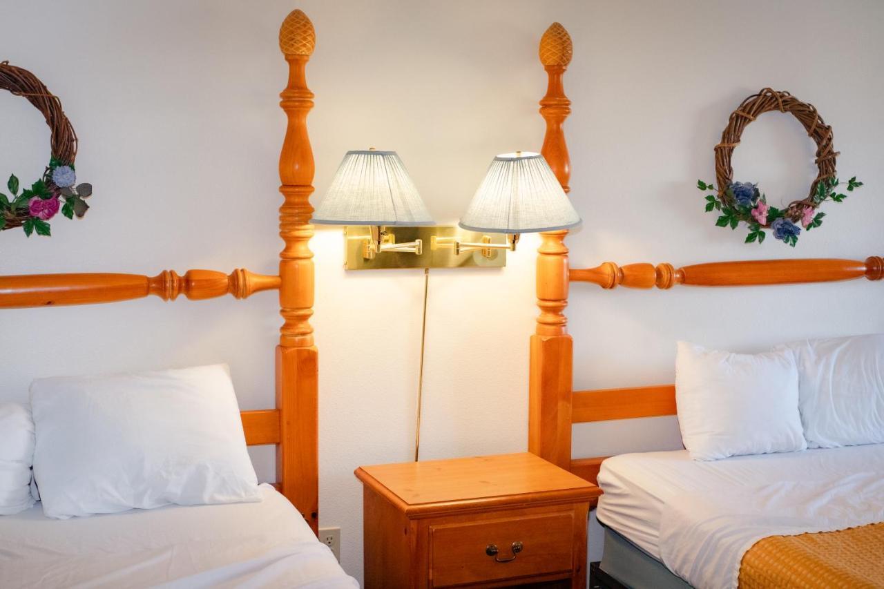 Cozy House Inn & Suites By Marifah Williamsburg Exterior foto