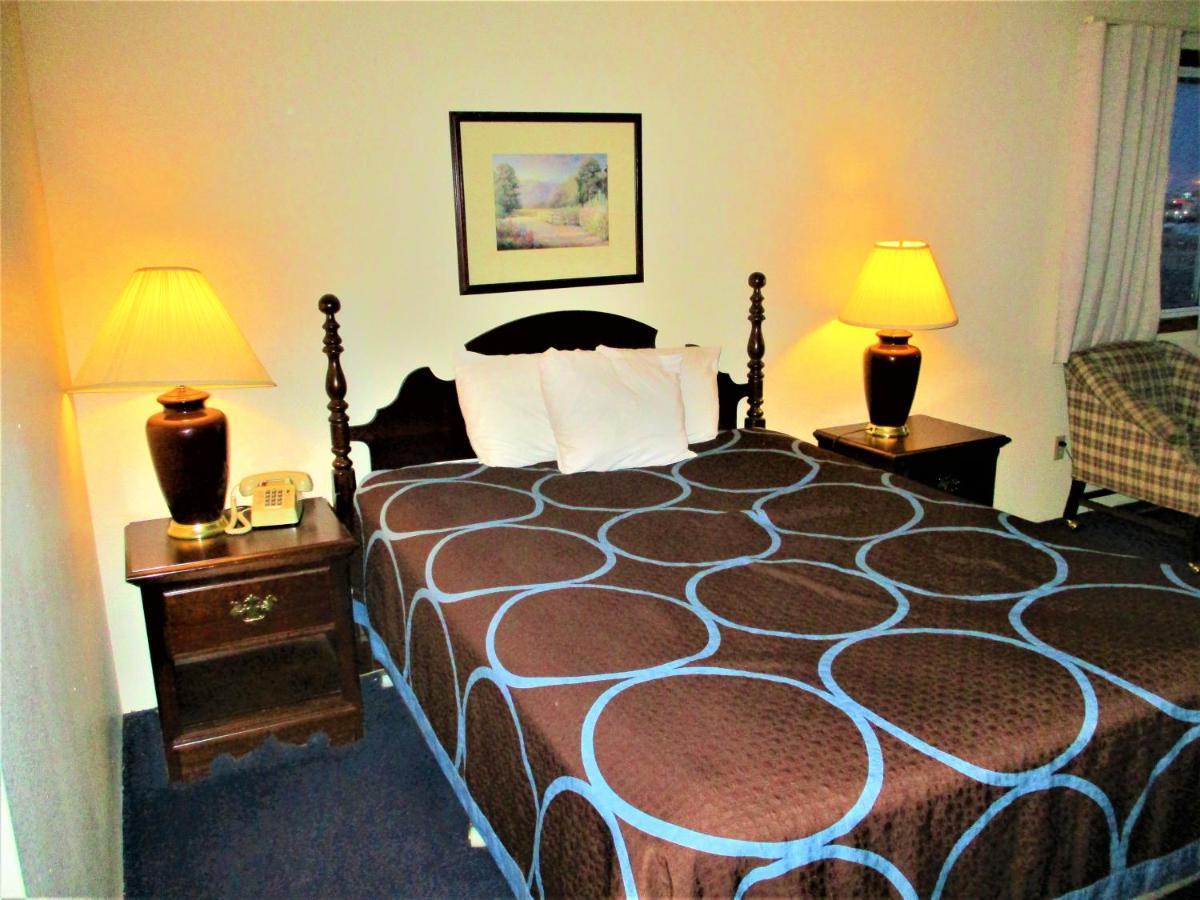 Cozy House Inn & Suites By Marifah Williamsburg Exterior foto